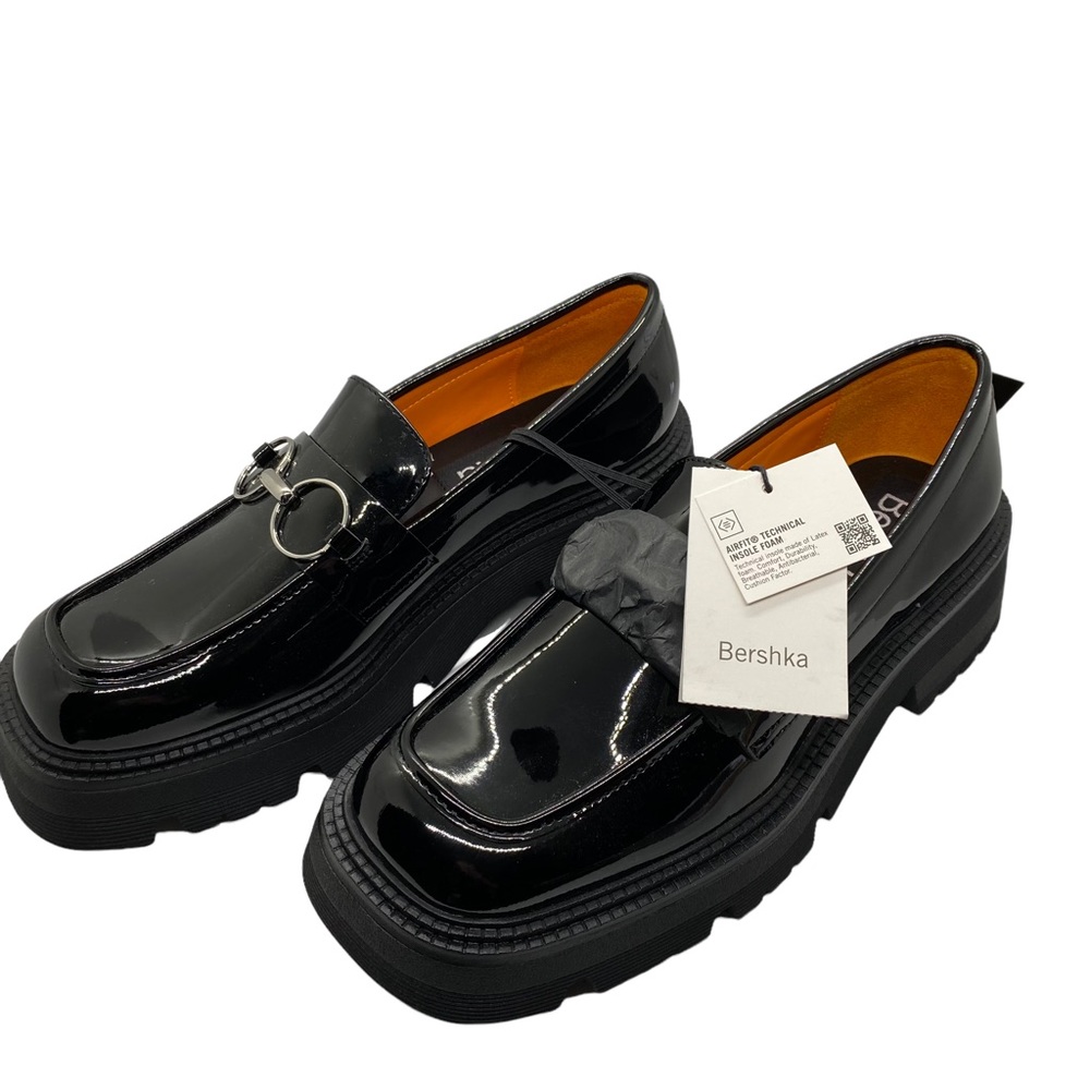 Bershka Faux-patent-finish platform loafers with metallic detail Size 38